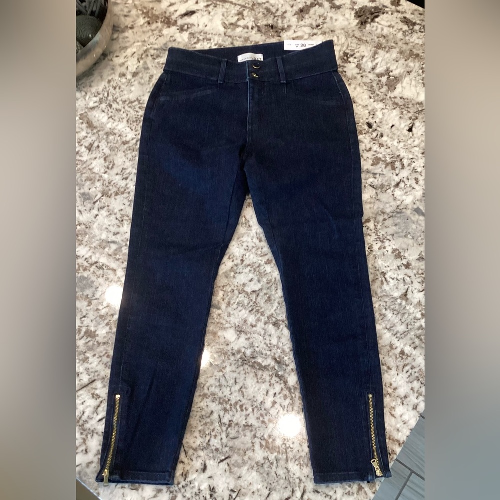 LOFT (Ann Taylor), 6P 28 skinny jeans